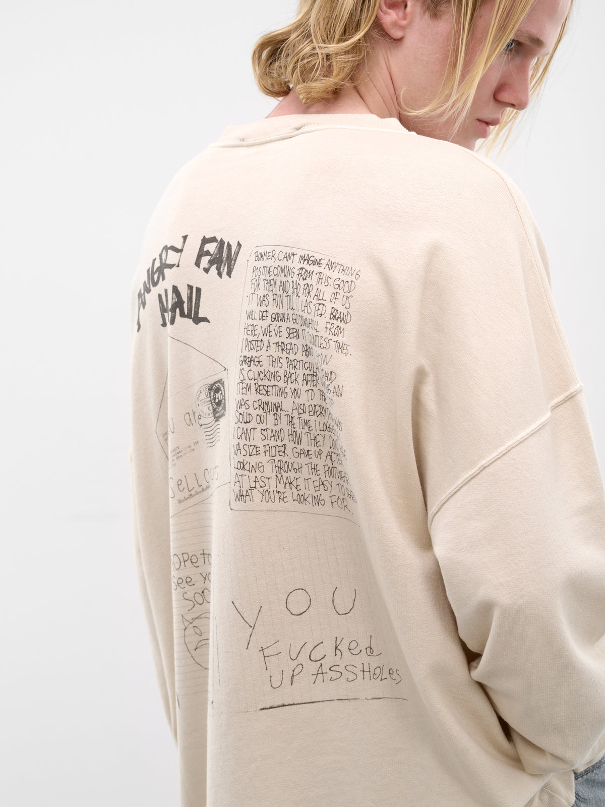 Angry Fan Mail Graphic Sweatshirt (M2266SA-ANGRY-FAN-MAIL-PRINT)