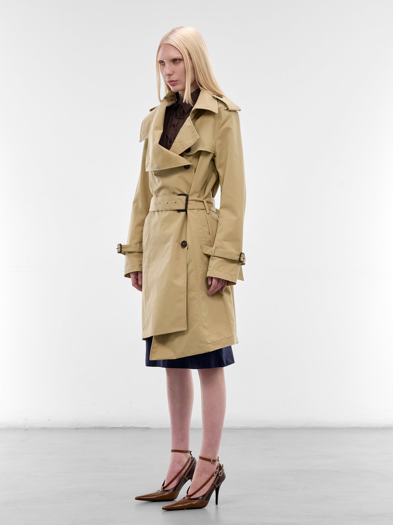 JULIE KEGELS Margret Trench Coat | H.Lorenzo - side