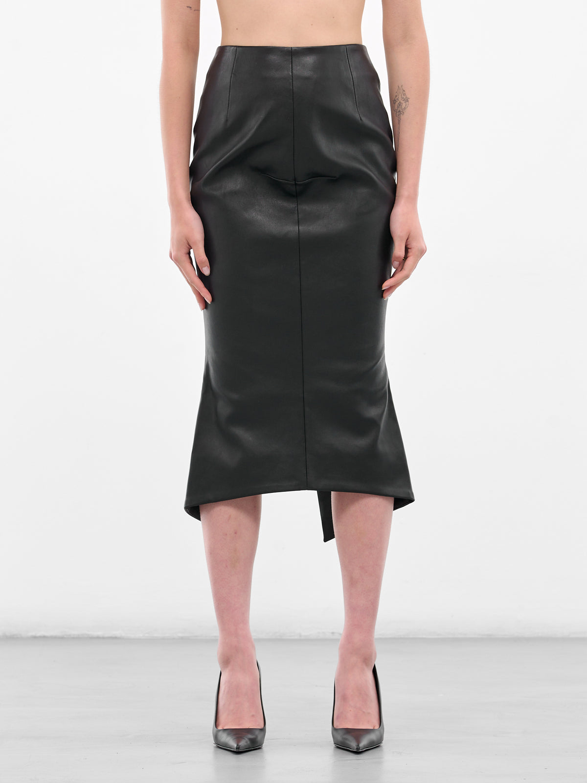 Black Leather Madam H. Skirt (MAT01SK201-SCLERA-BLACK)