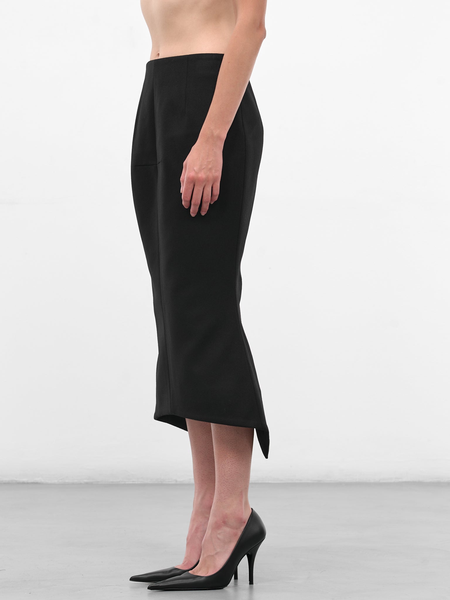 Black Madame H. Midi Skirt (MAT01SK101-SCLERA-BLACK)