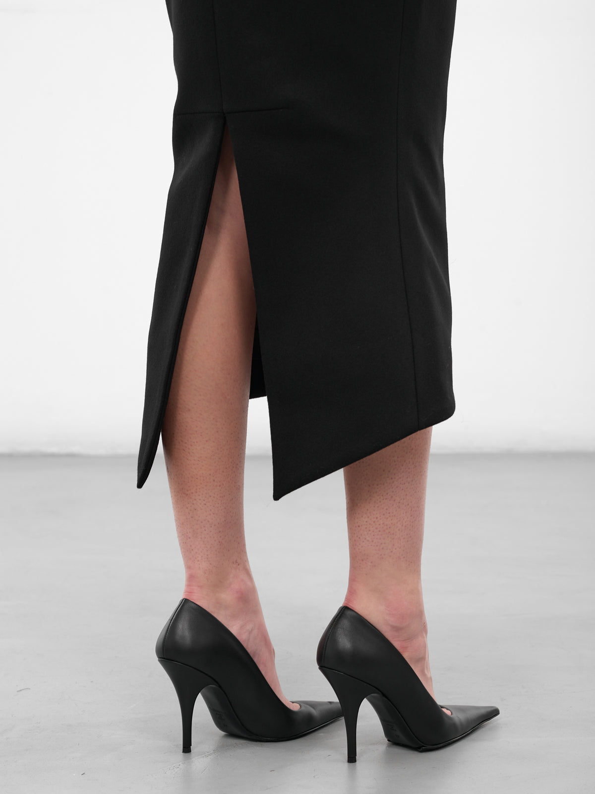 Black Madame H. Midi Skirt (MAT01SK101-SCLERA-BLACK)