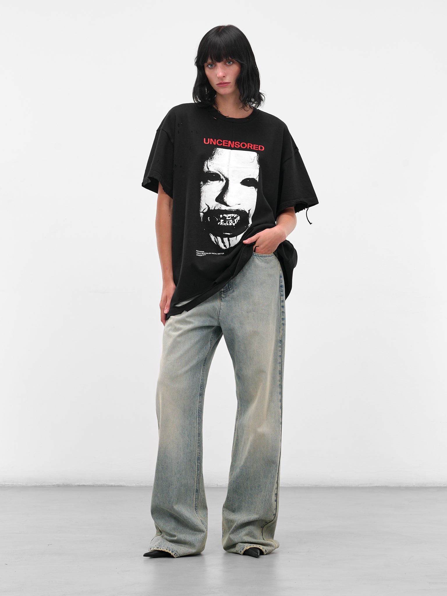Black Uncensored Graphice Tee (MAT01T006-SCLERA-BLACK)