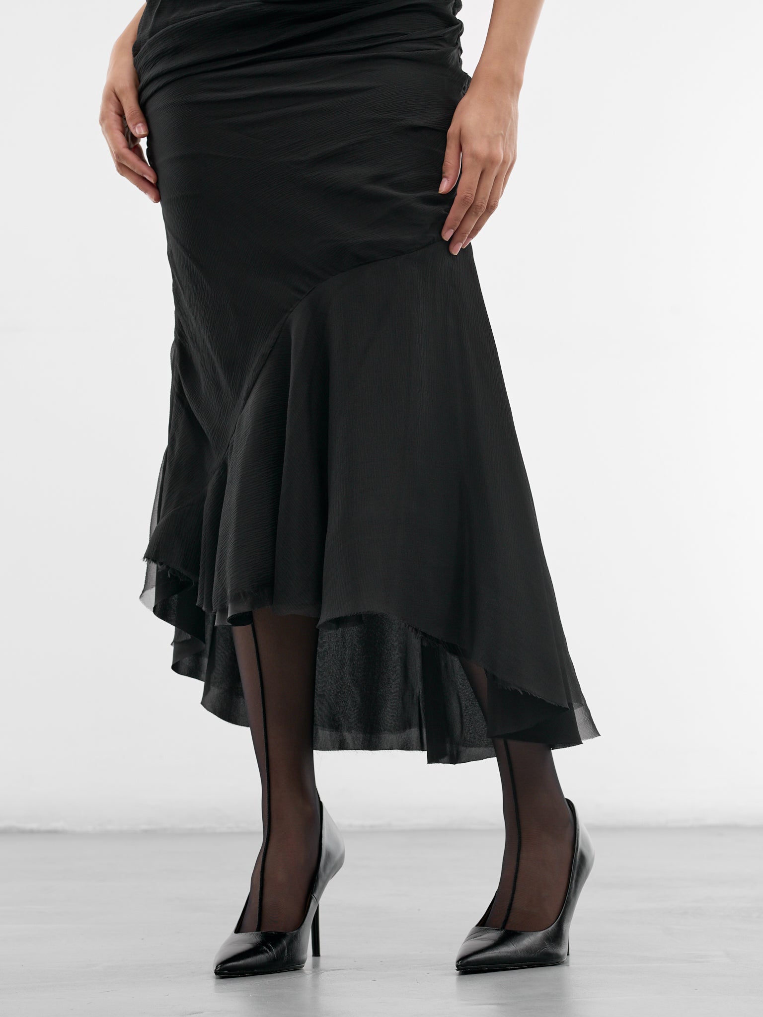 Black Carrie Silk Chiffon Skirt (MAT02SK105-SCLERA-BLACK)