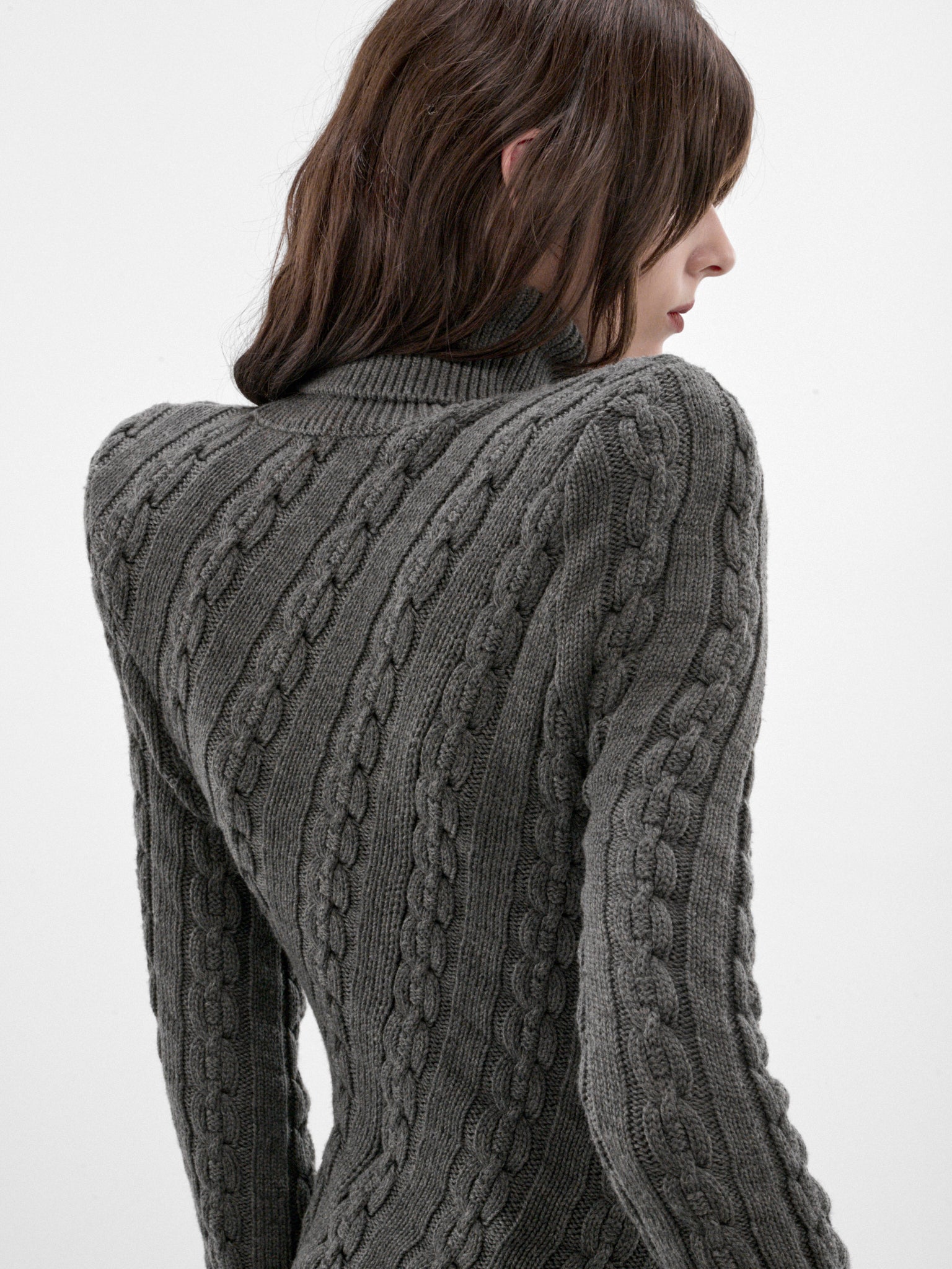 Jacqueline Gray Cable-Knit Sweater (MAT03N103-GRAY)