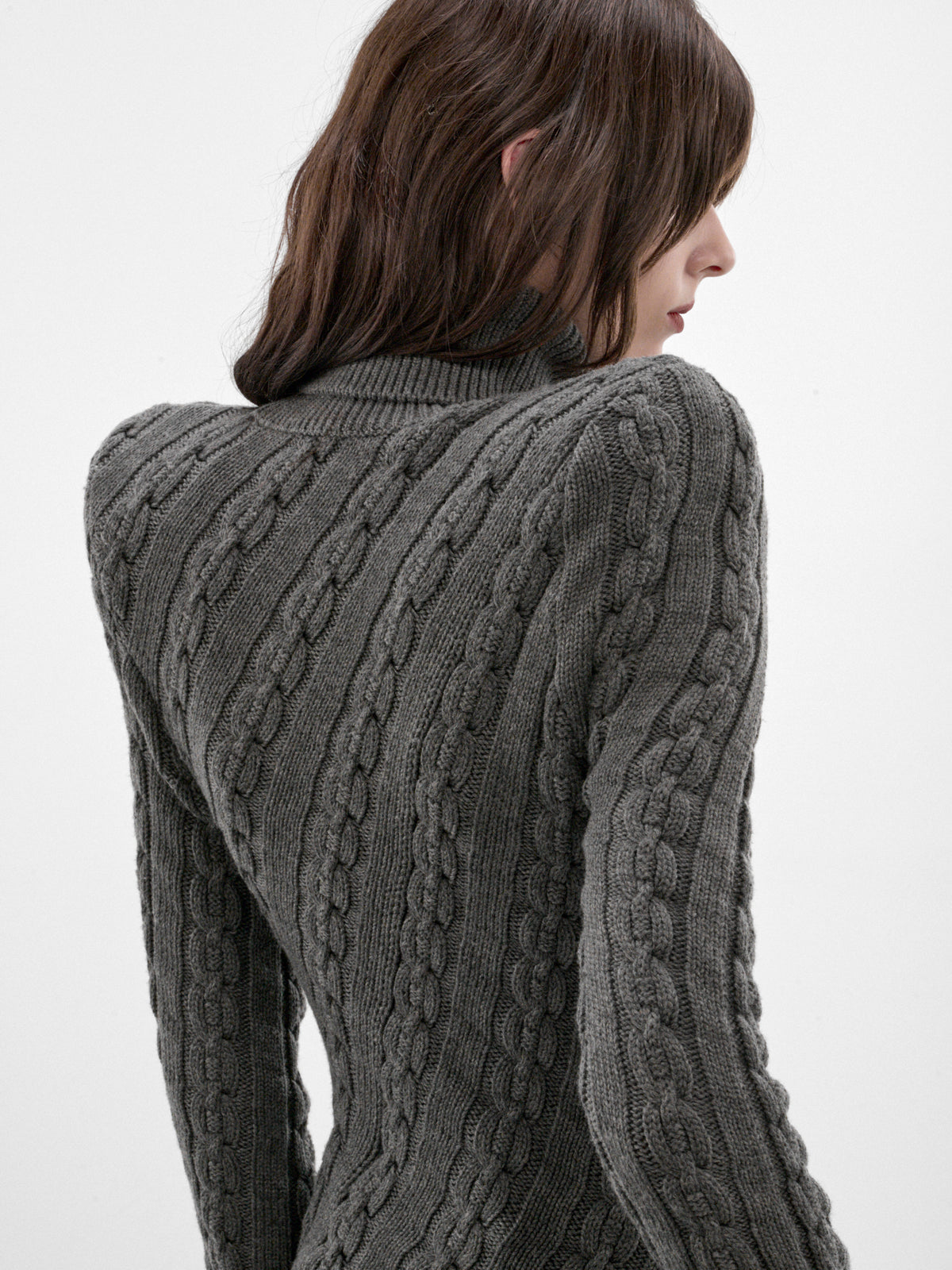 Jacqueline Gray Cable-Knit Sweater (MAT03N103-GRAY)