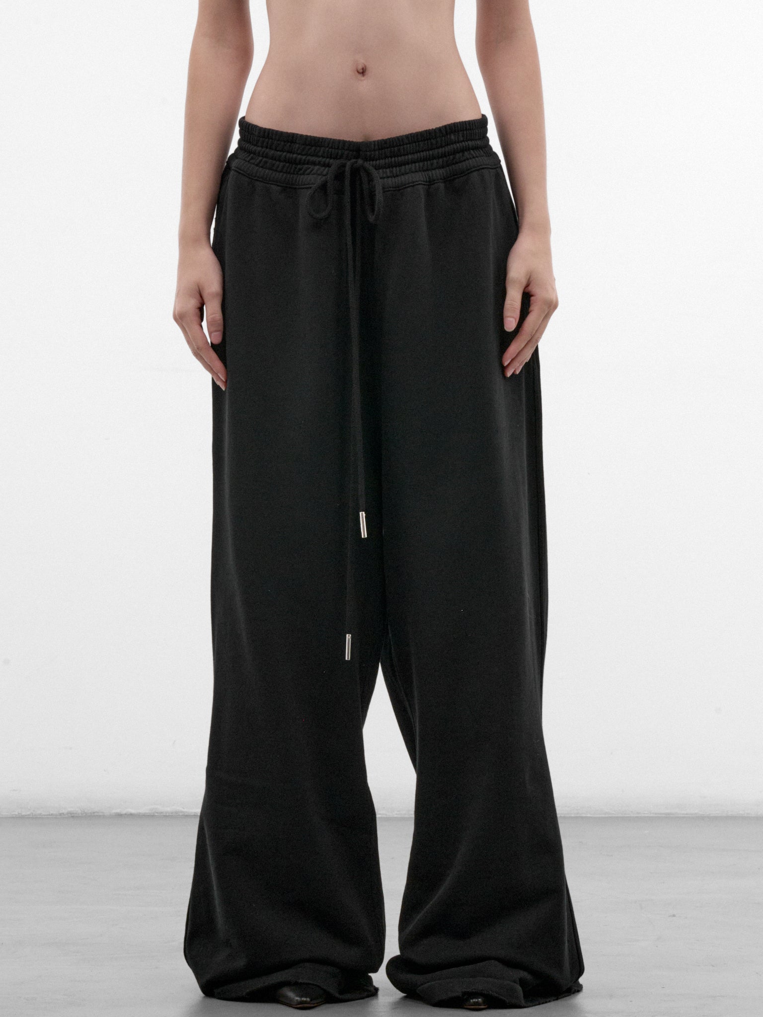 Black Cotton Wide Sweatpants (MAT03P006-BLACK)
