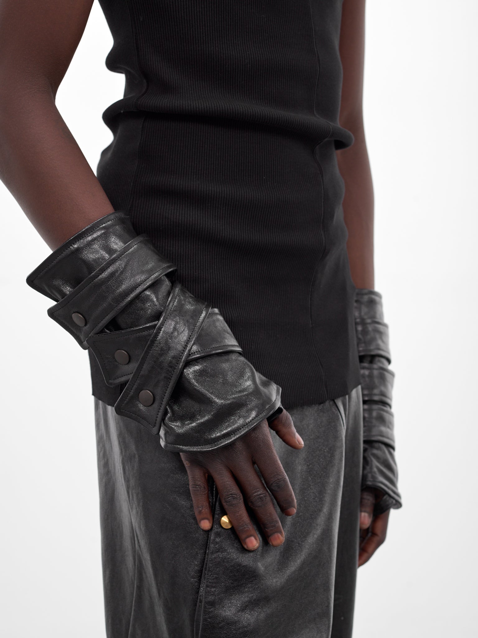 Black Layered Leather Strap Gloves (MBS3-ACC-GC3S-BLACK)