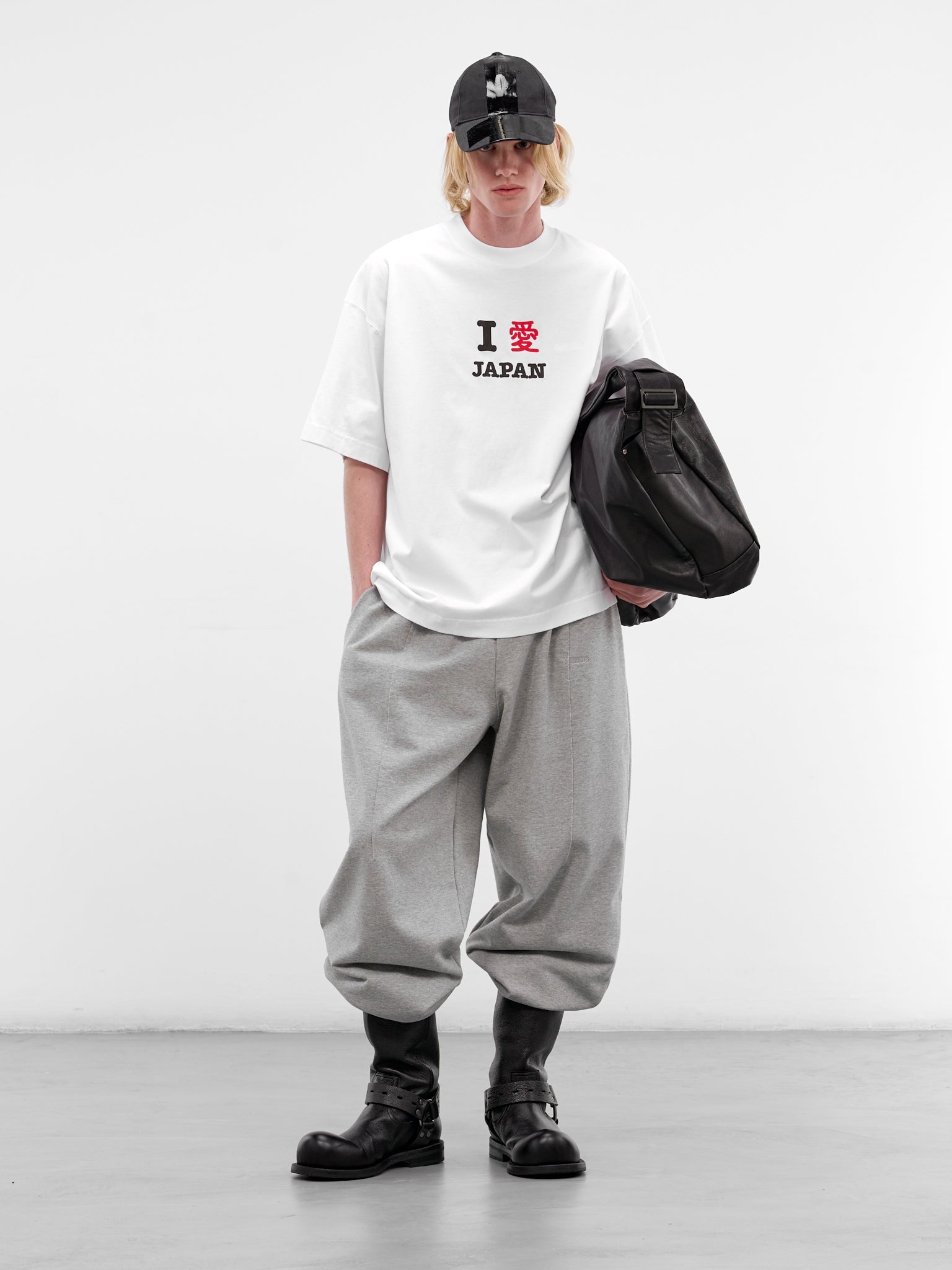 White Japan Tourist Cotton Tee (ME76TR260W-WHITE)