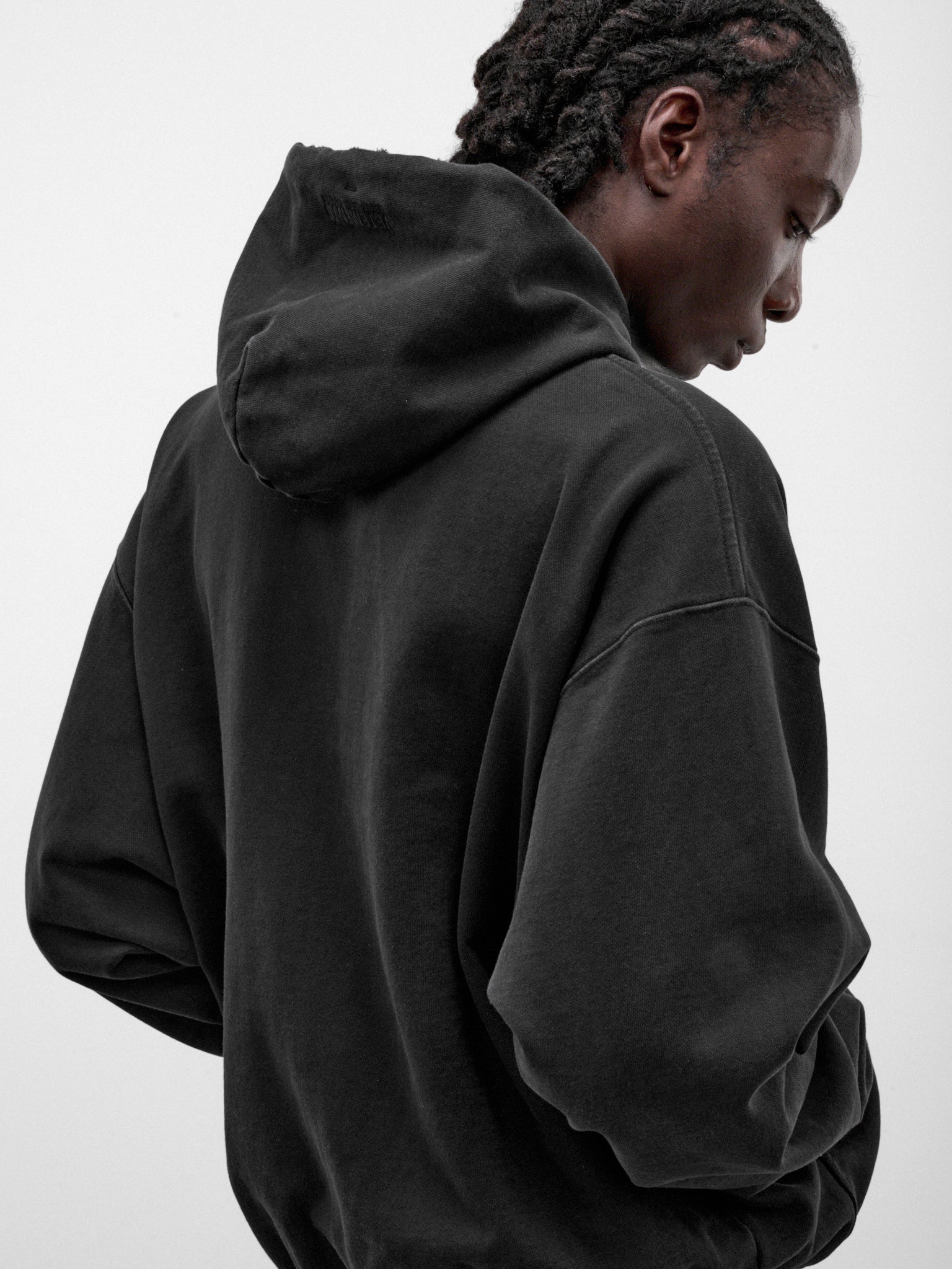 Vetements x Motörhead Graphic Cut-Up Hoodie (MH27ZU241B-WASHED-BLACK)