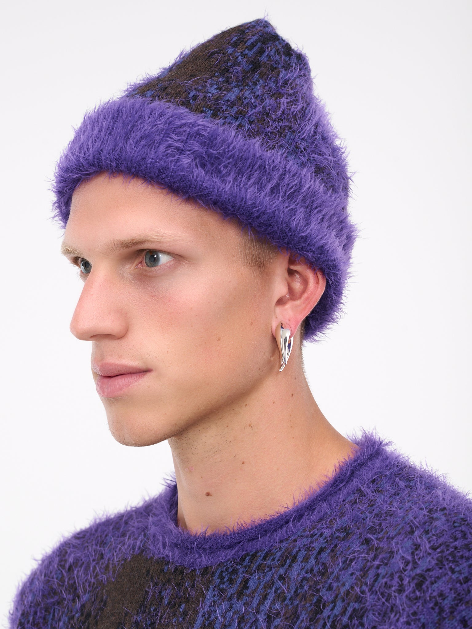 Gradient Hairy Beanie (MHAT3-S25-Y69-PURPLE-BLUE-BROW)