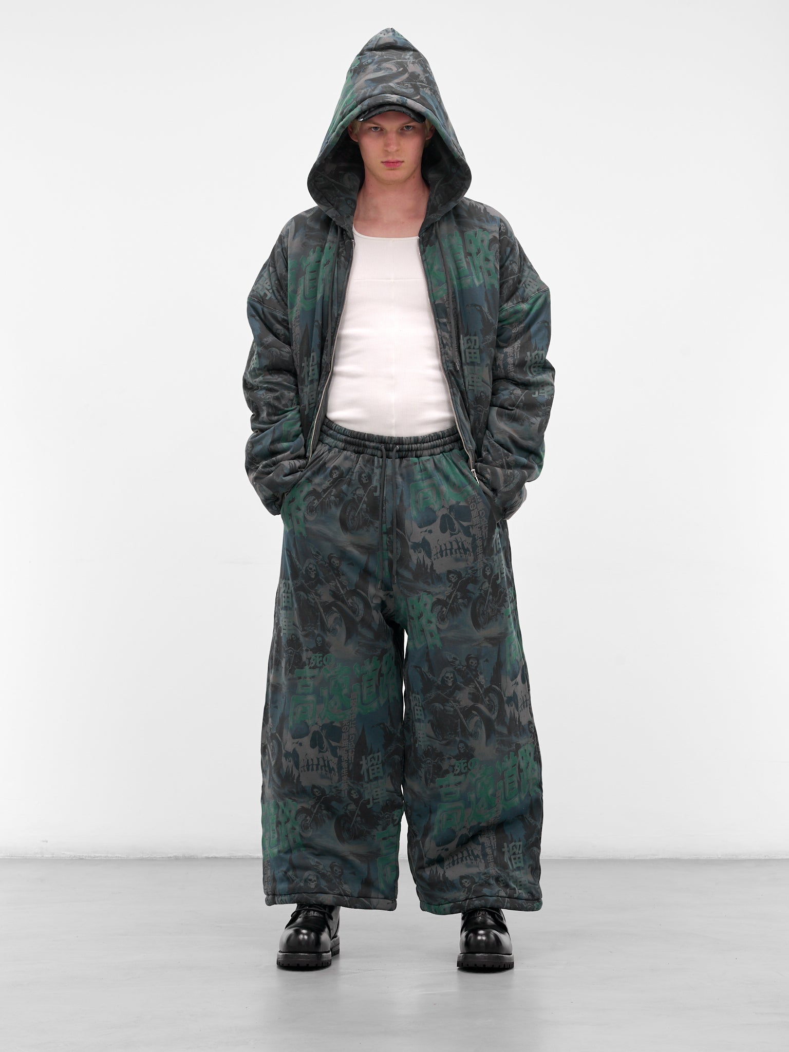 Ghost Rider Wadded Bontan Sweatpants (MP095J-HJ-DARK-SMOKE)