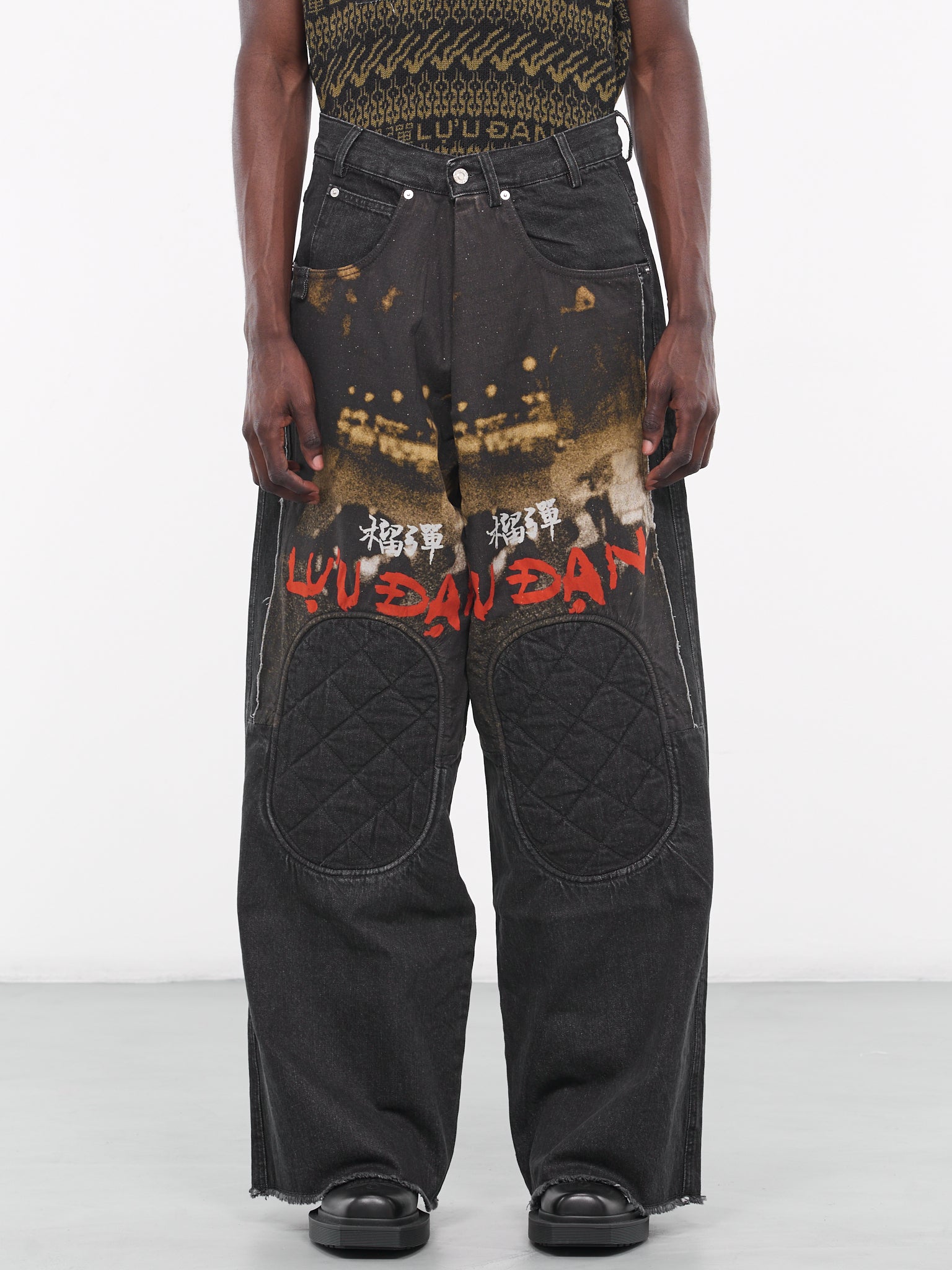 Knee Patch Jeans (MP037D-WD-GRAPHITE-BLACK)