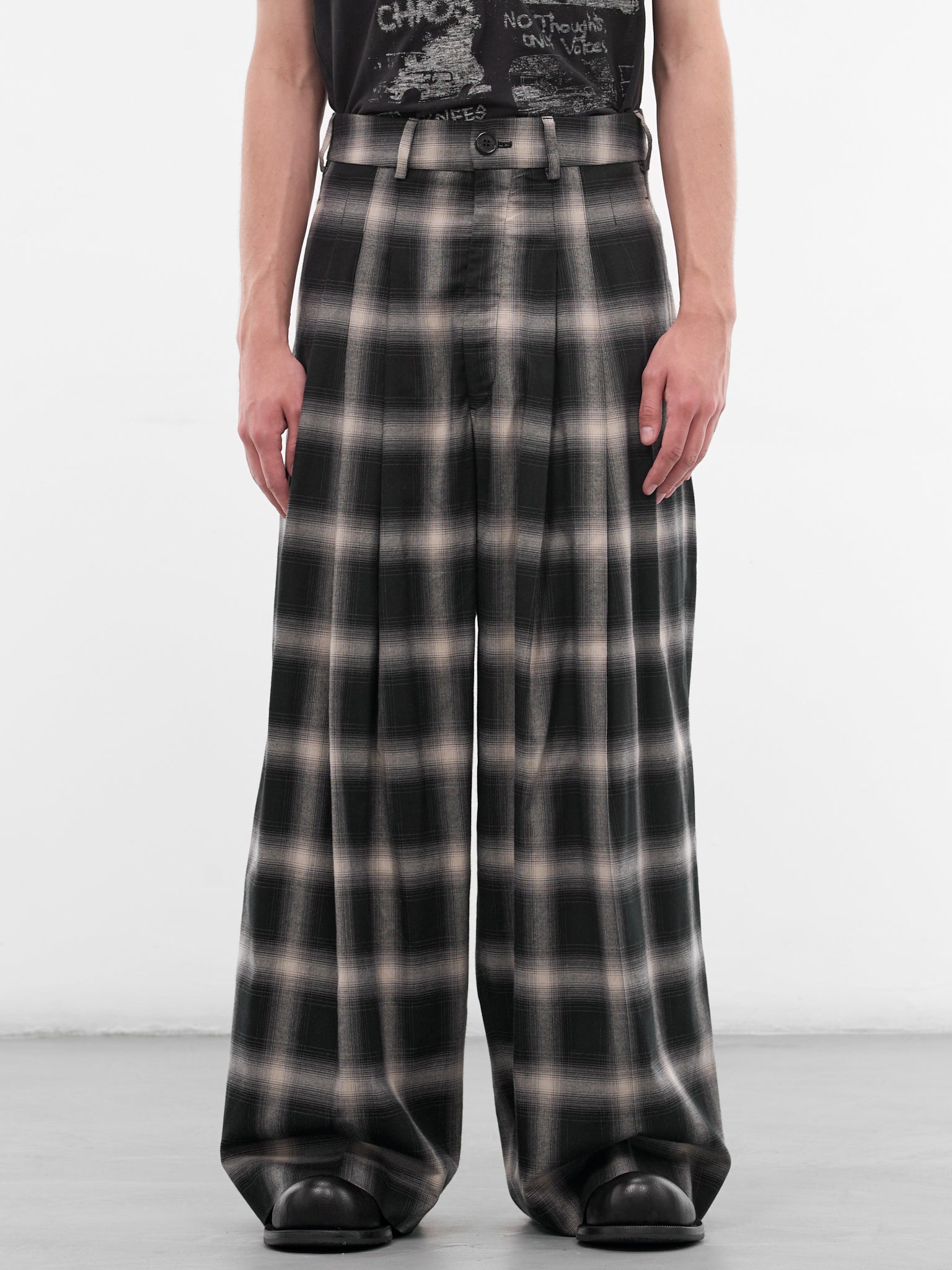 Ombre Check Triple Pleated Trousers (MP041W-OCC-907-OMBRE-CHECK)