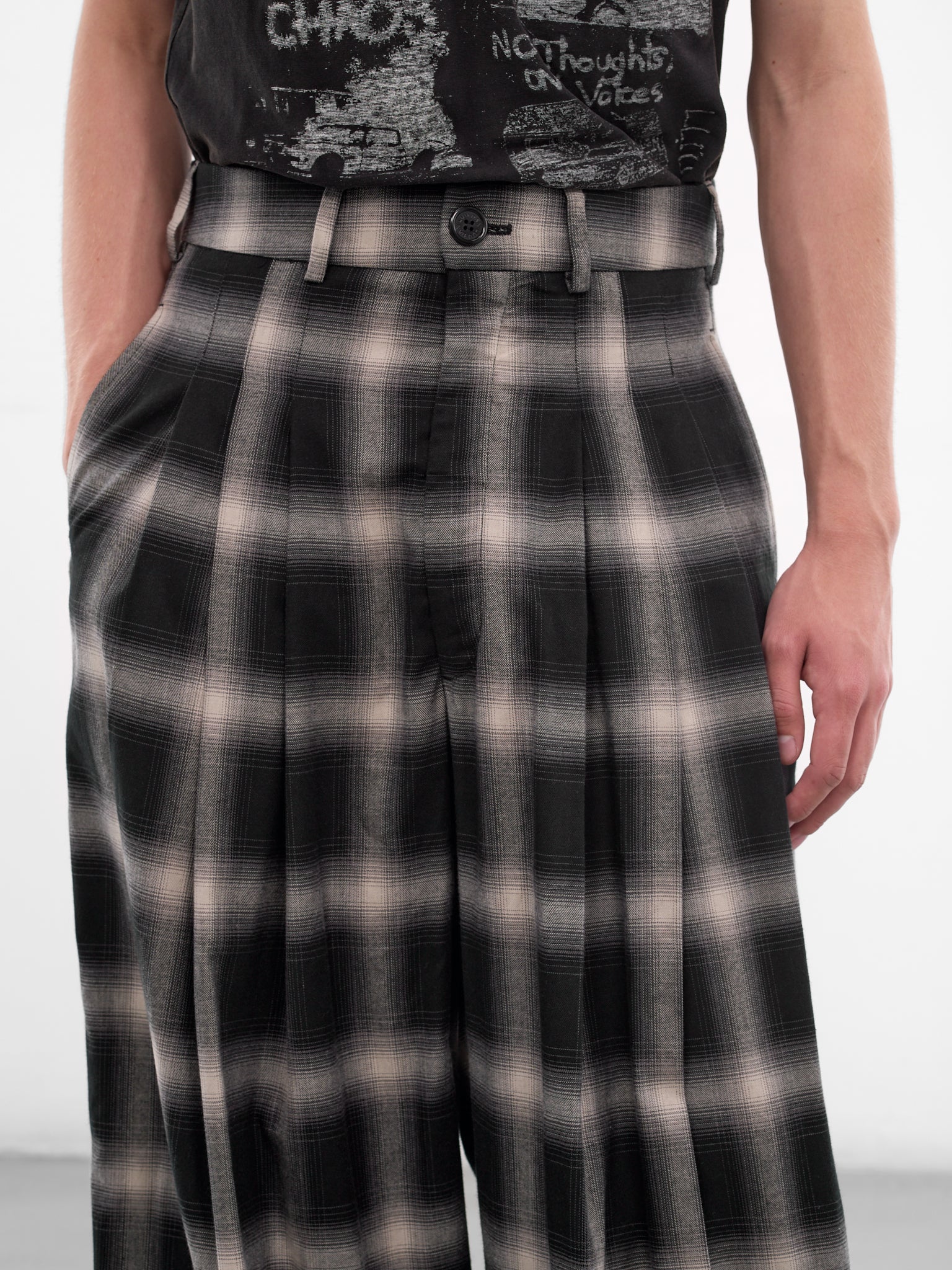 Ombre Check Triple Pleated Trousers (MP041W-OCC-907-OMBRE-CHECK)