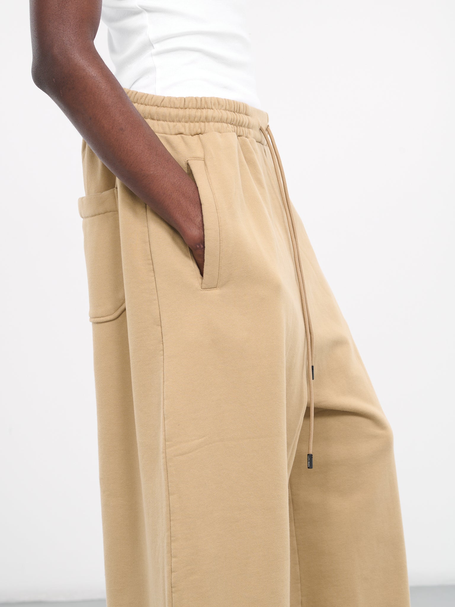 Cropped Wide Leg Sweatpants (MP061J-DAF-SAND)