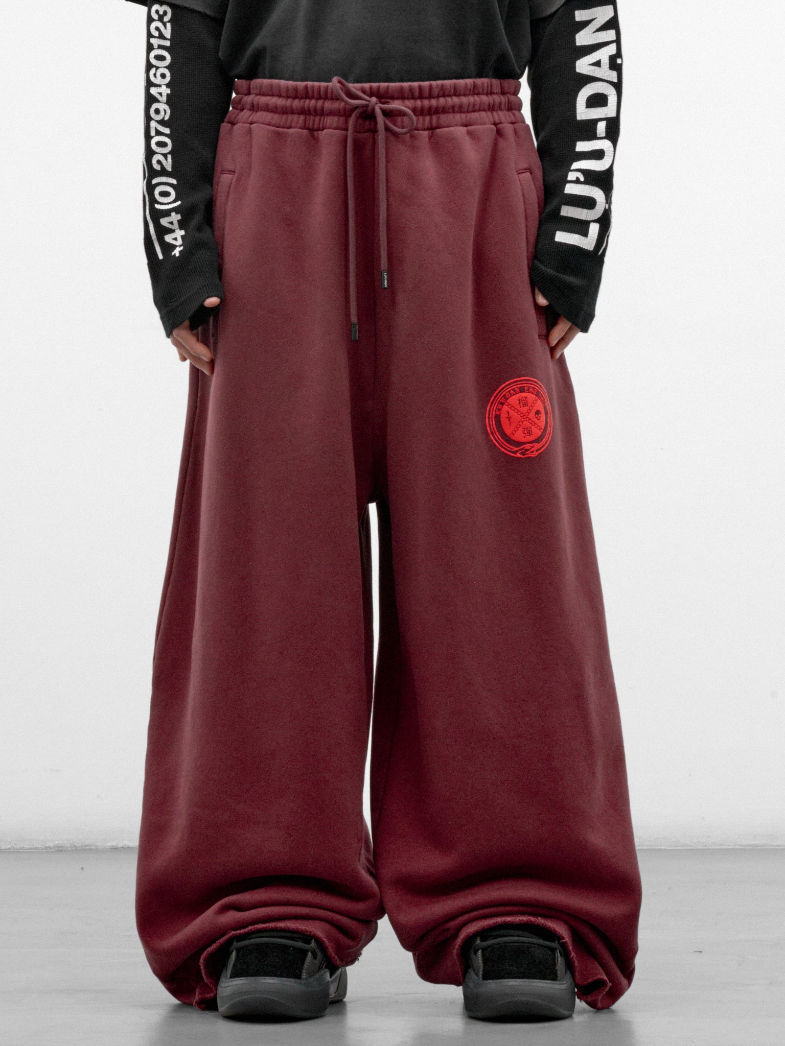 Blood Cotton Wide Leg Sweatpants (MP061J-HAF-507-DRIED-BLOOD)