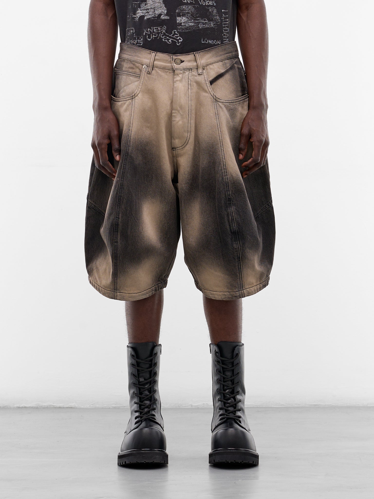 Deep Stain Puffa Balloon Shorts (MP117D-WD-912-DEEP-STAIN)