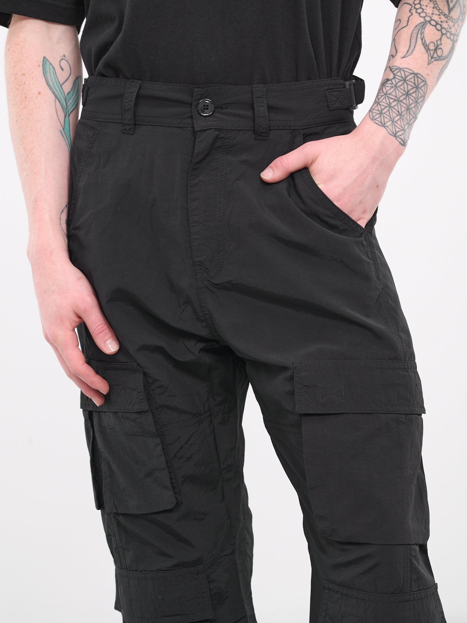 Twist Seam Cargo Trousers (MR825A-BLACK)