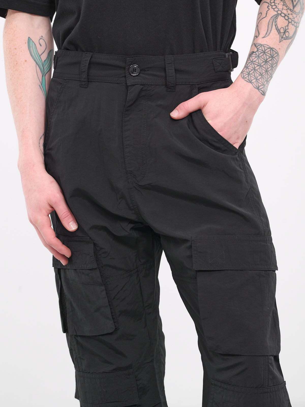 Twist Seam Cargo Trousers (MR825A-BLACK)