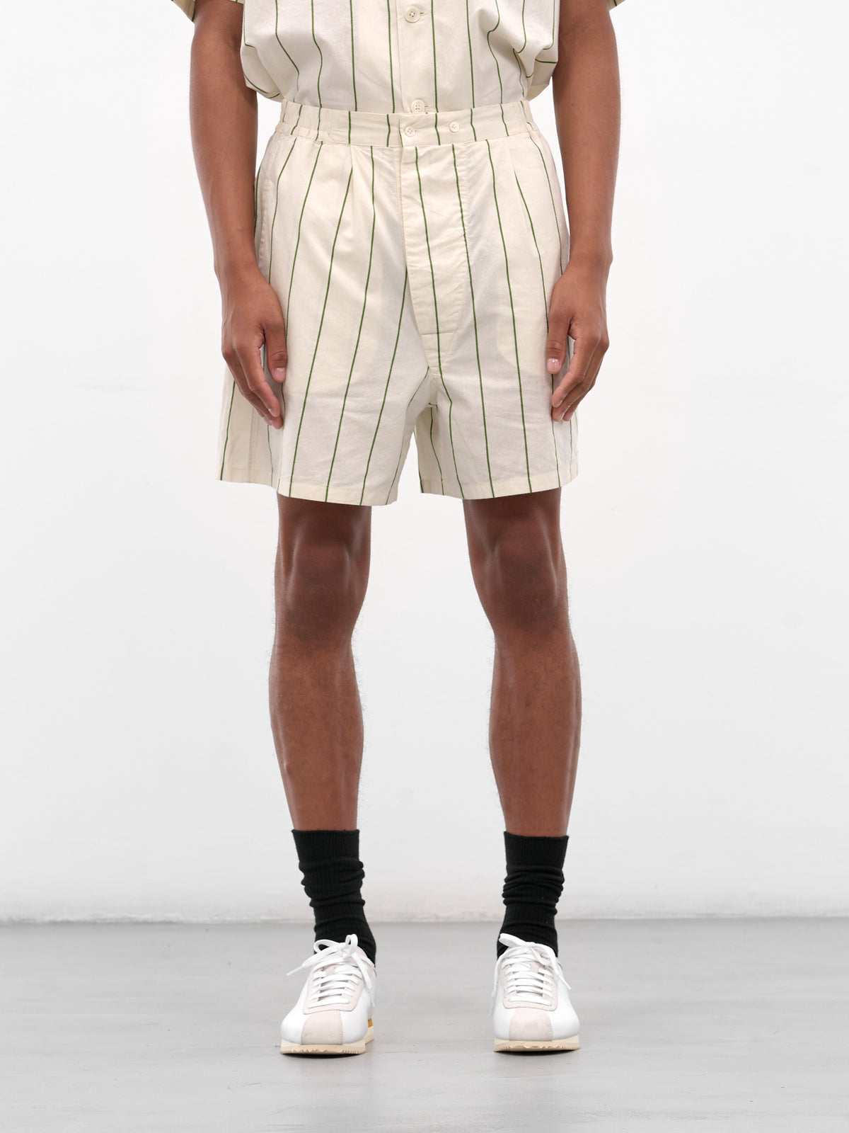 Cream Striped Relaxed Shorts (MRF25BT014-GREEN-CREAM)