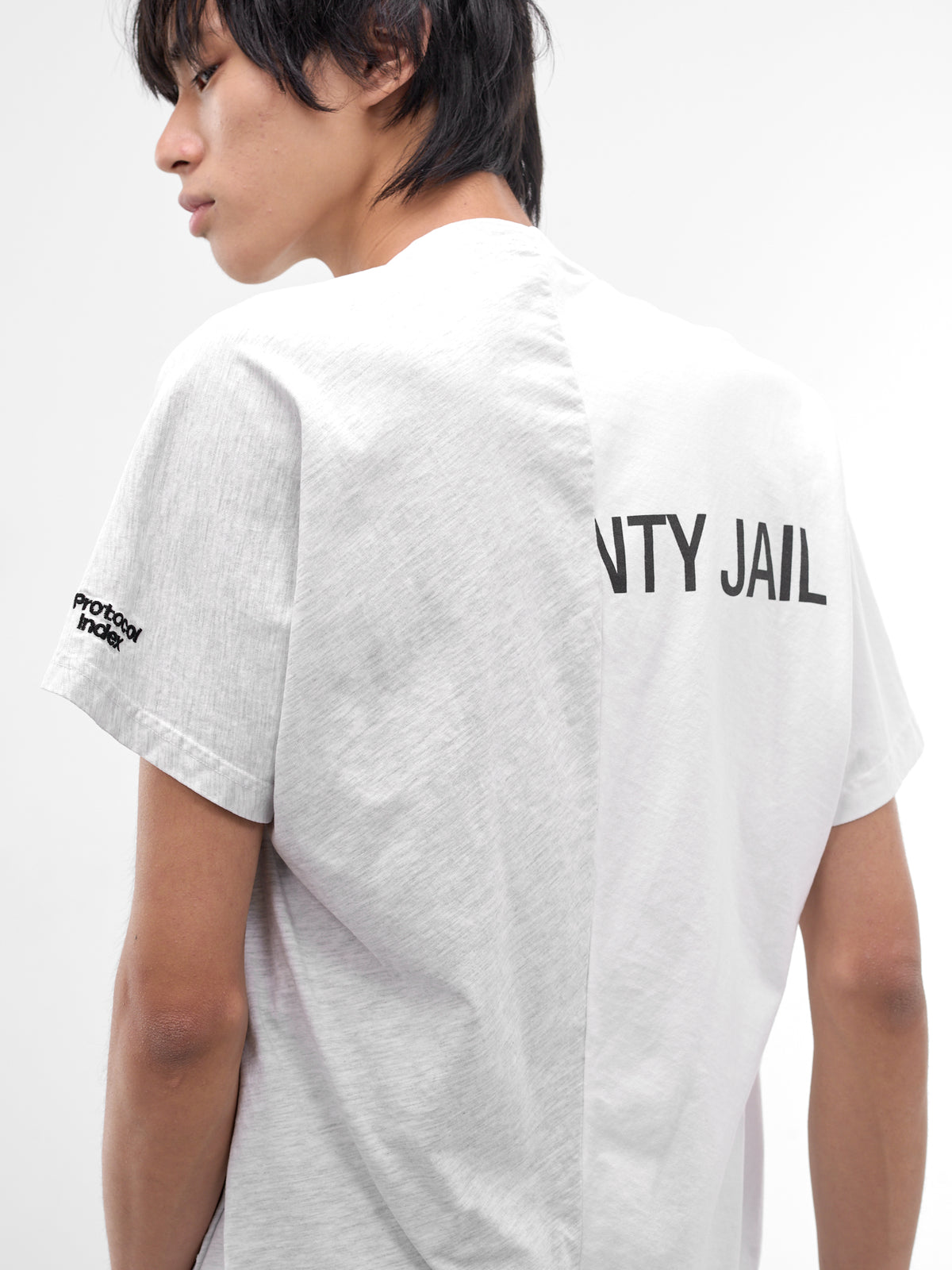PROTOCOL INDEX Gray Tee | H.Lorenzo - detail 2