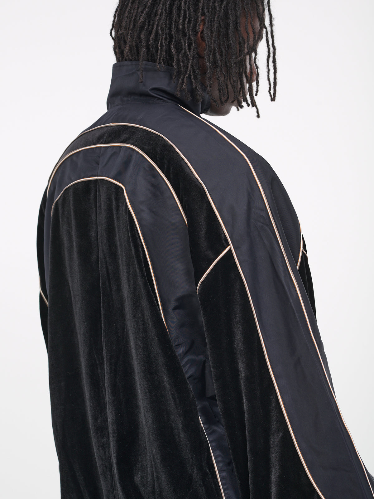 Eighth Track Jacket (N3-N3-JK-04-EUPHORIC-BLACK)
