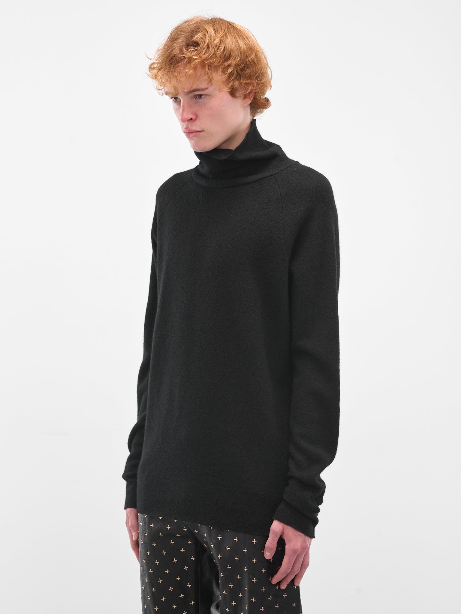Black Alpaca Raglan Turtleneck Sweater (NT260DT-NWA-BLACK)