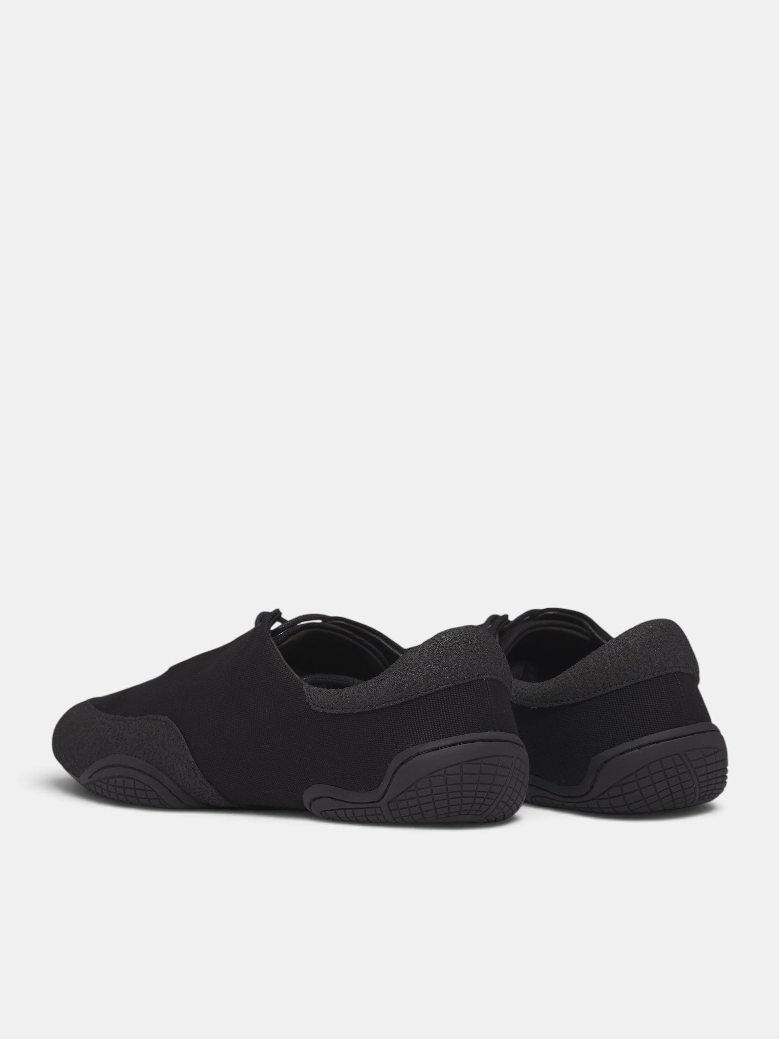 Black Canvas Noxis Low Sneakers (OA-AW26-SHO-102-03-BLACK)