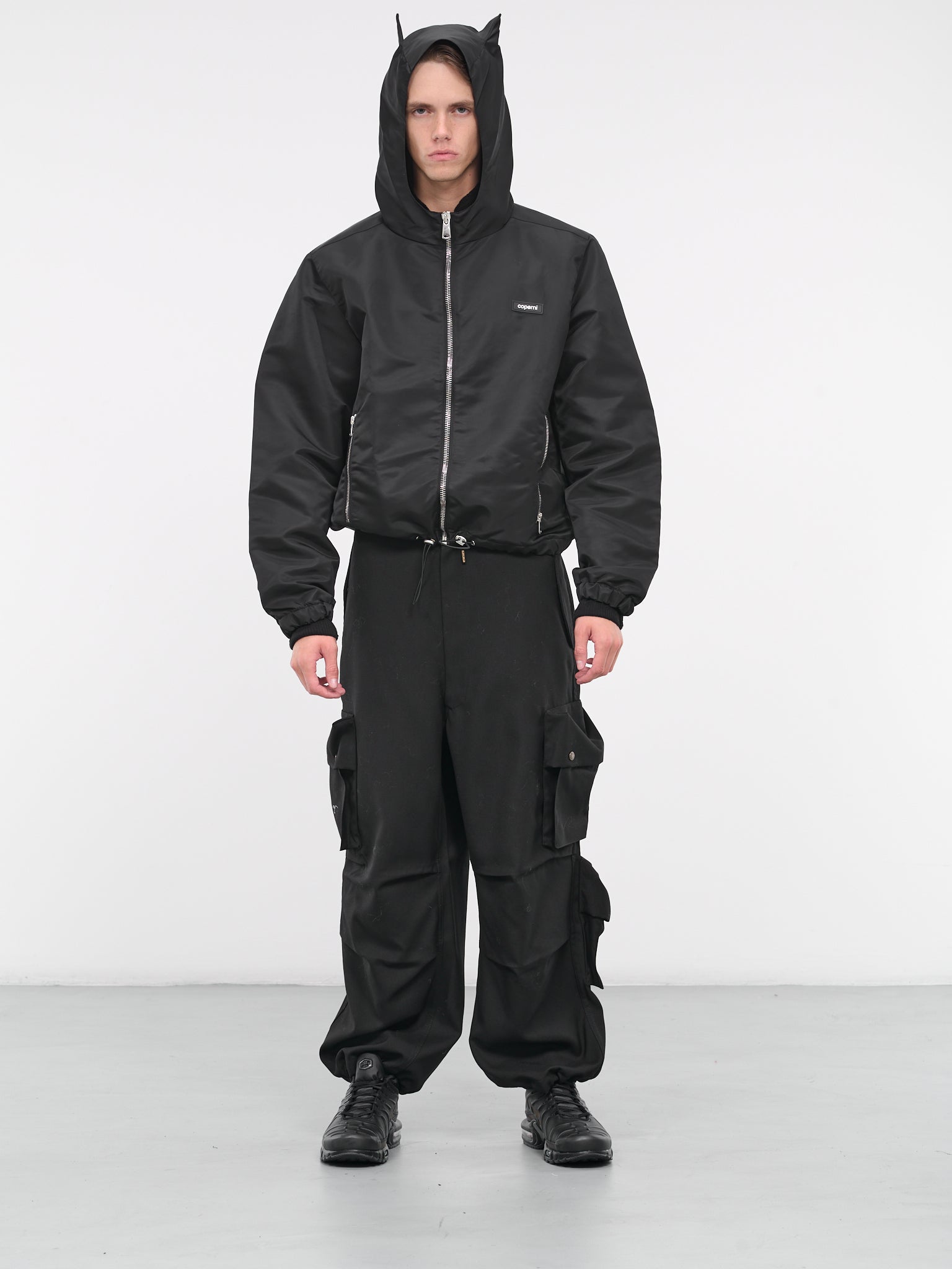 Horn Zip Jacket (OW13225-BLACK)