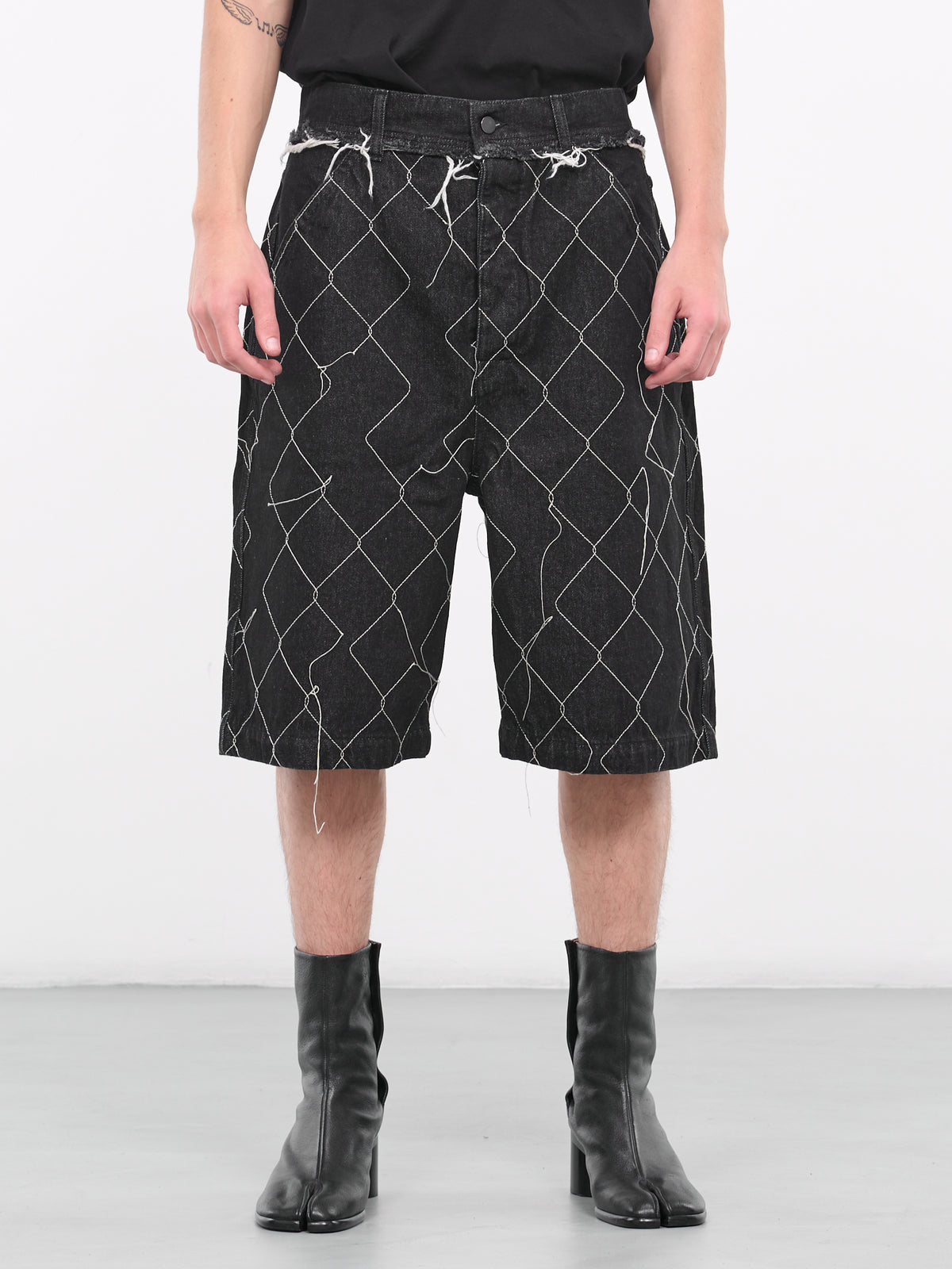 Big Fit Chain Link Denim Shorts (P003-WASHED-BLACK)