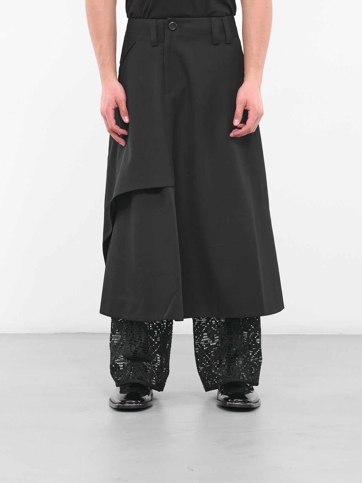 Crassula Skirt (P07A-BLACK)