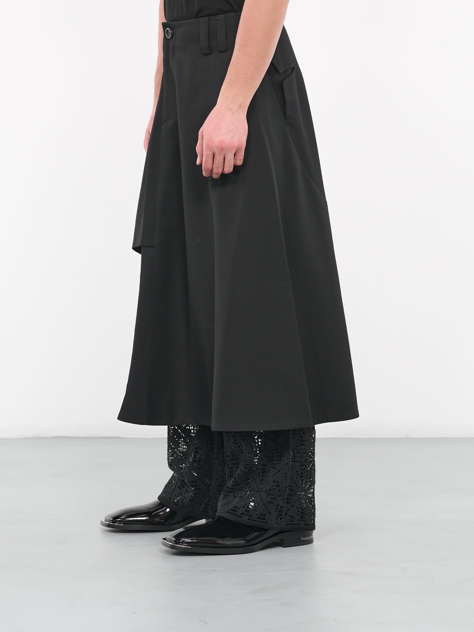 Crassula Skirt (P07A-BLACK)