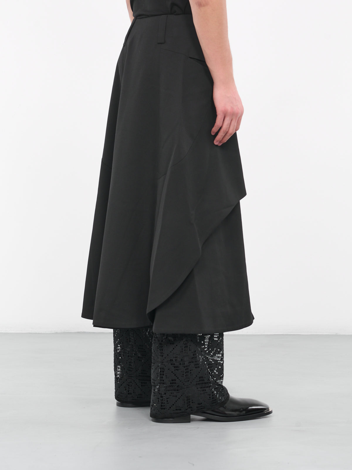 Crassula Skirt (P07A-BLACK)