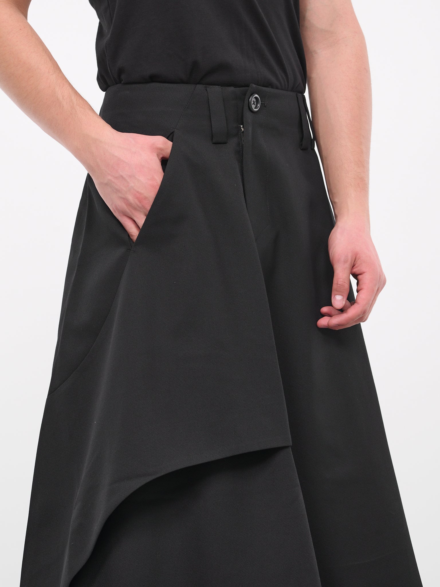 Crassula Skirt (P07A-BLACK)