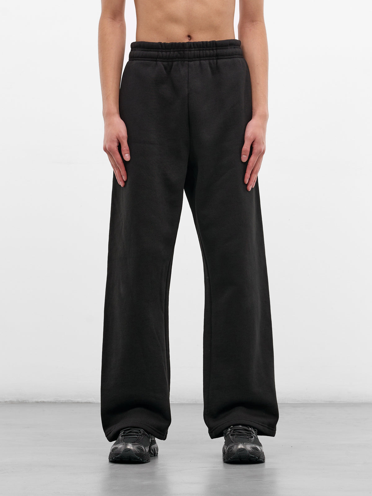 Black Cotton Straight Leg Sweatpants (PA04012-BLACK)