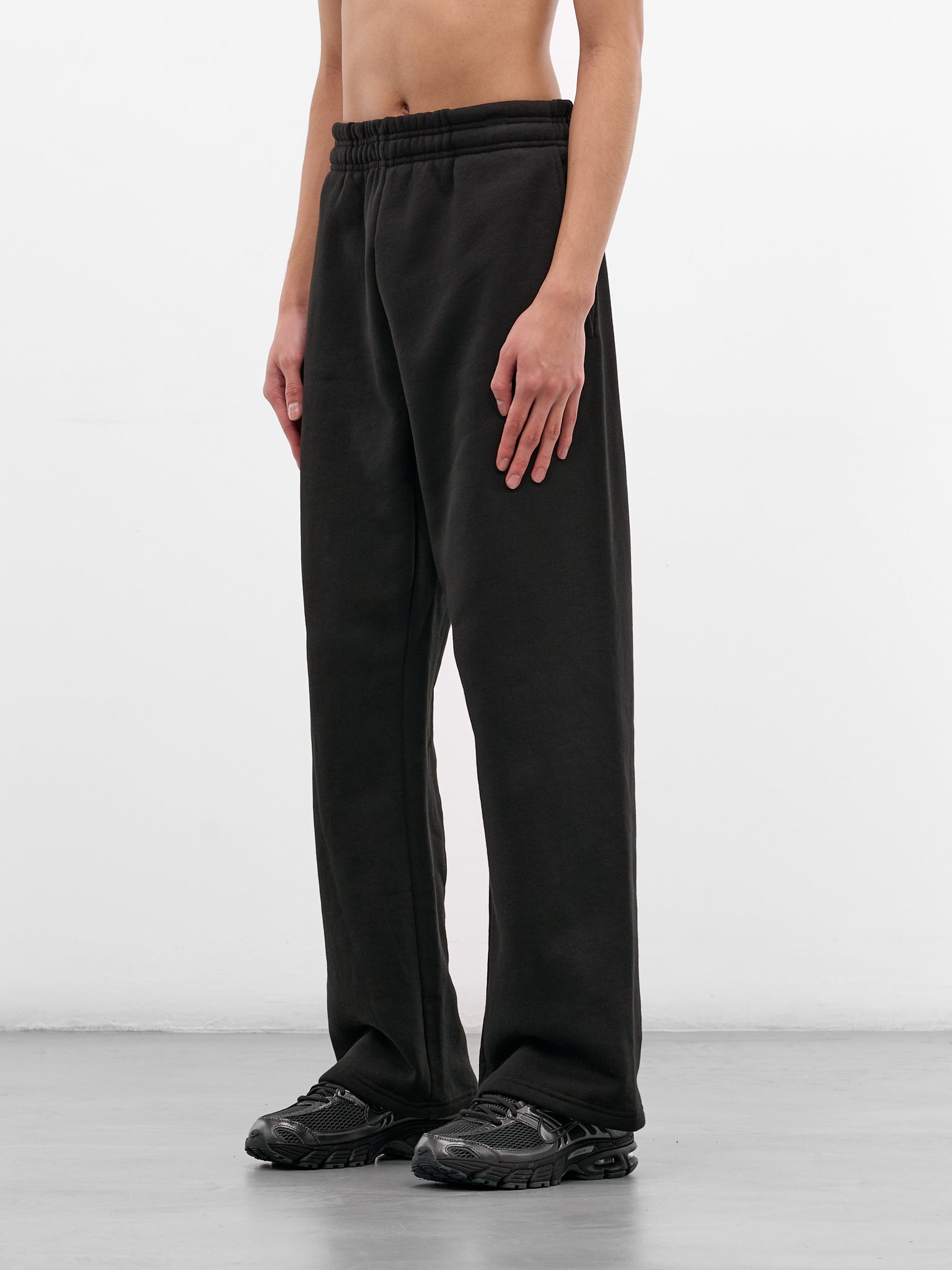 Black Cotton Straight Leg Sweatpants (PA04012-BLACK)