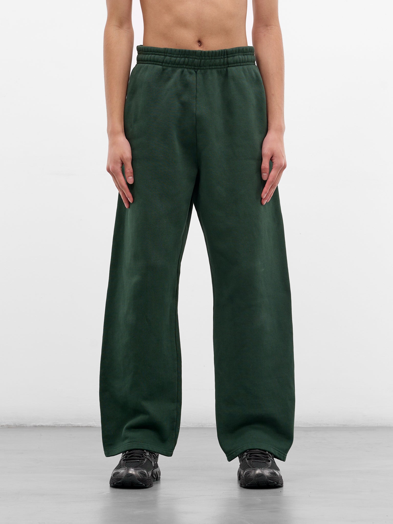 Green Cotton Straight Leg Sweatpants (PA04012-COLLEGE-GREEN)
