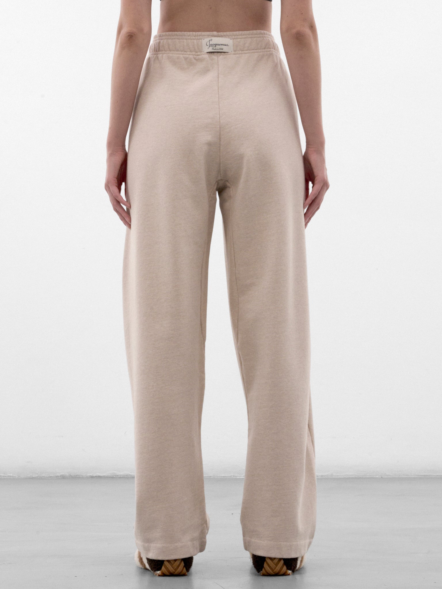 Beige Cotton Wide Relaxed Sweatpants (PAU00286AJ00325-BEIGE)