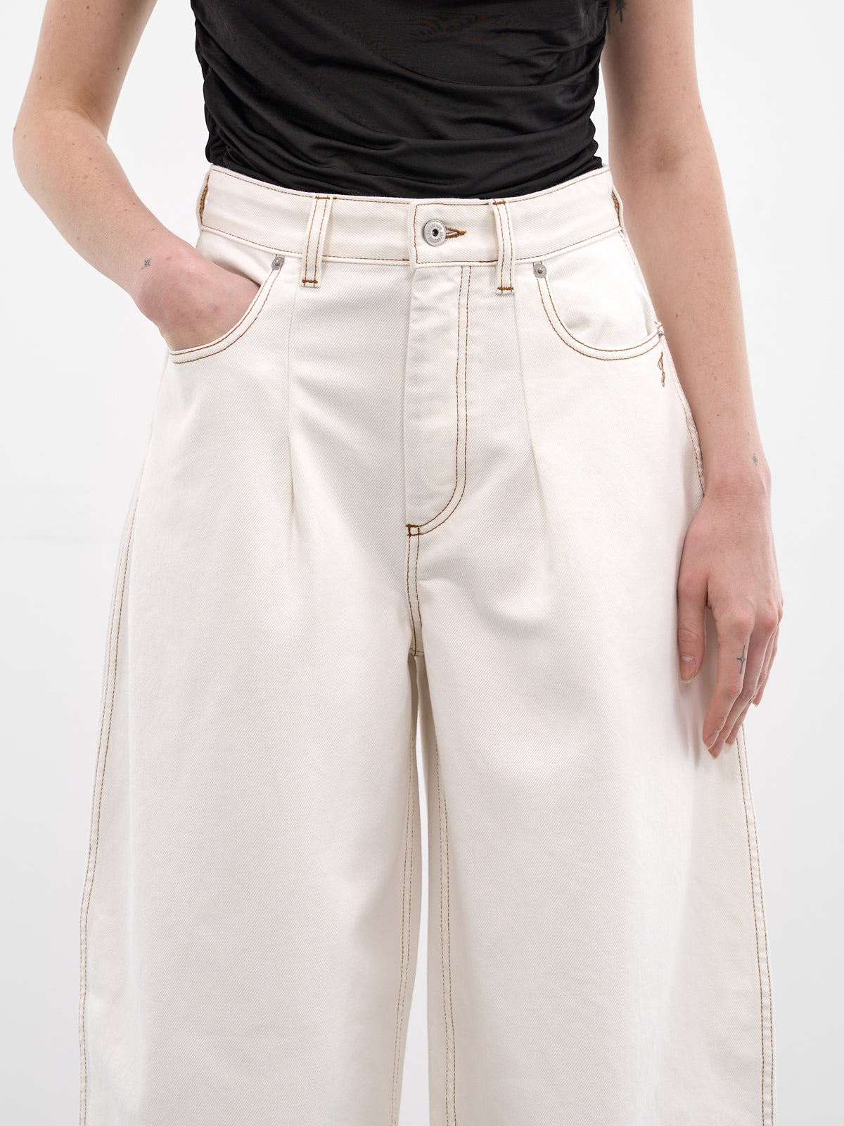 White Ovalo Baggy Denim Jeans (PAW00609AD0040-OFF-WHITE-TABAC)