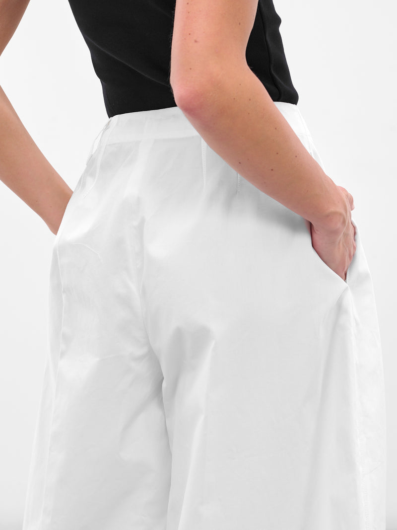 The White Wide Ovalo Pants (PAW0062AW00648-WHITE)
