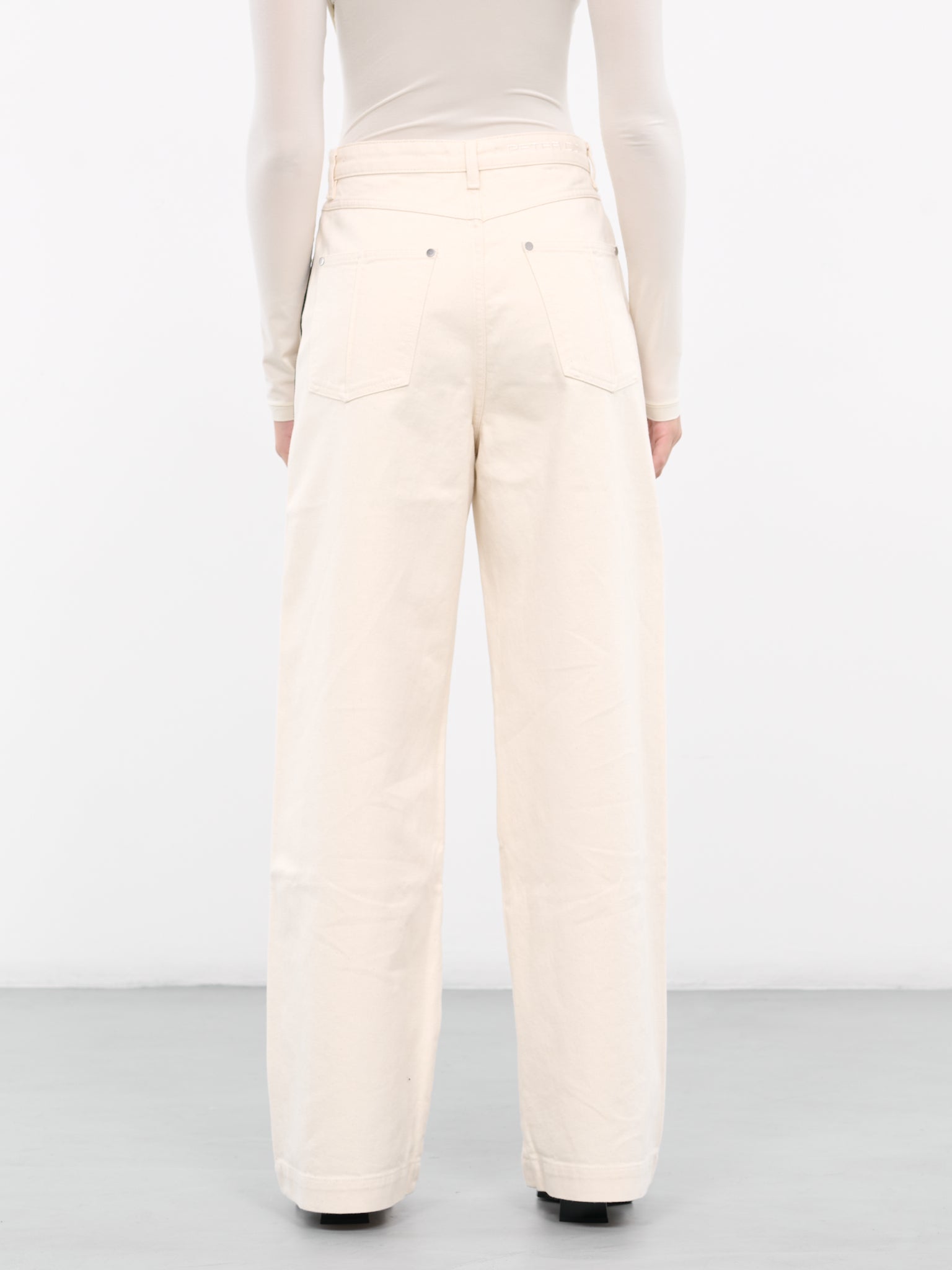 Oversized Jeans (PD-U-172-DE-OFF-WHITE)