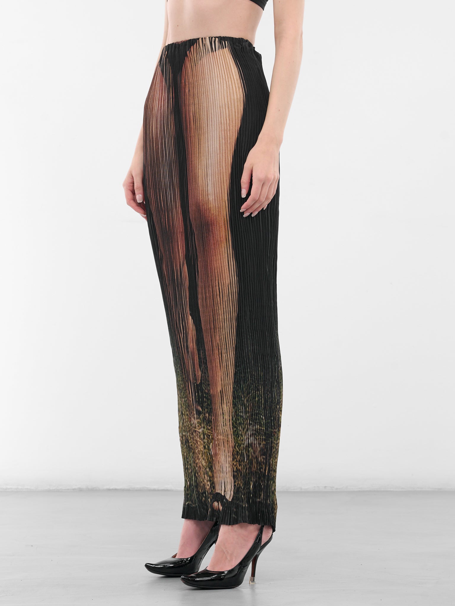 Trompe L'oeil Pleated Maxi Skirt (PFFW25SK01-HOUNDSTOOTH-FAIR)
