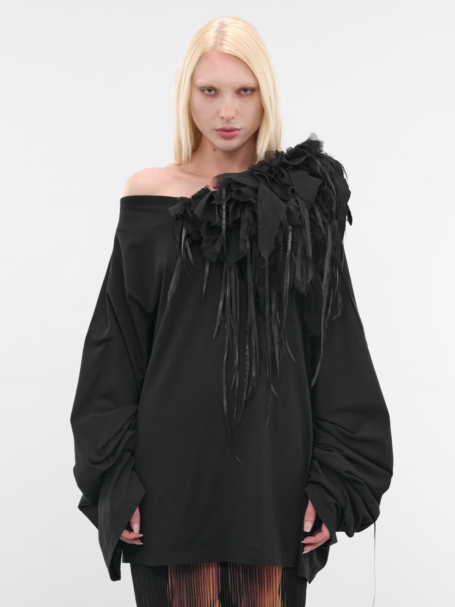 Black Off-Shoulder Silk Chiffon Top (PFFW25TO03-BLACK)