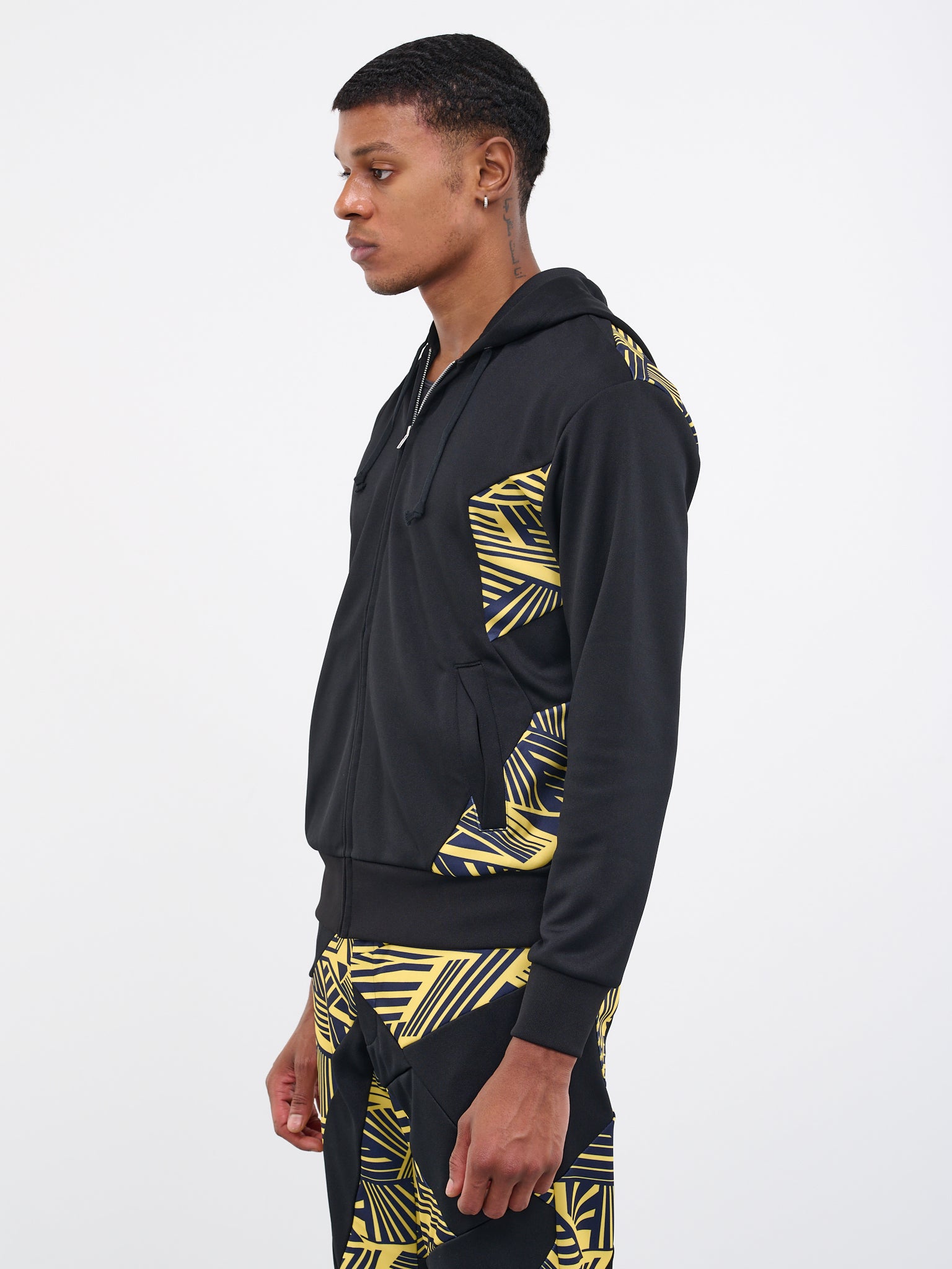 Geometric Zip Hoodie (PK-T014-051-BLACK)