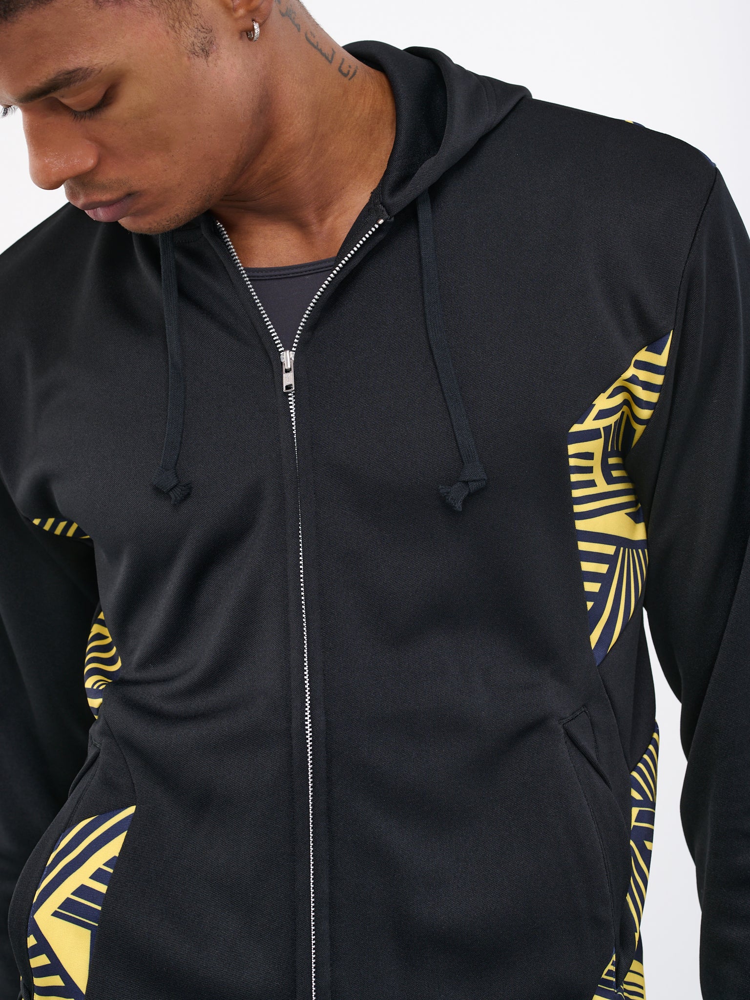 Geometric Zip Hoodie (PK-T014-051-BLACK)