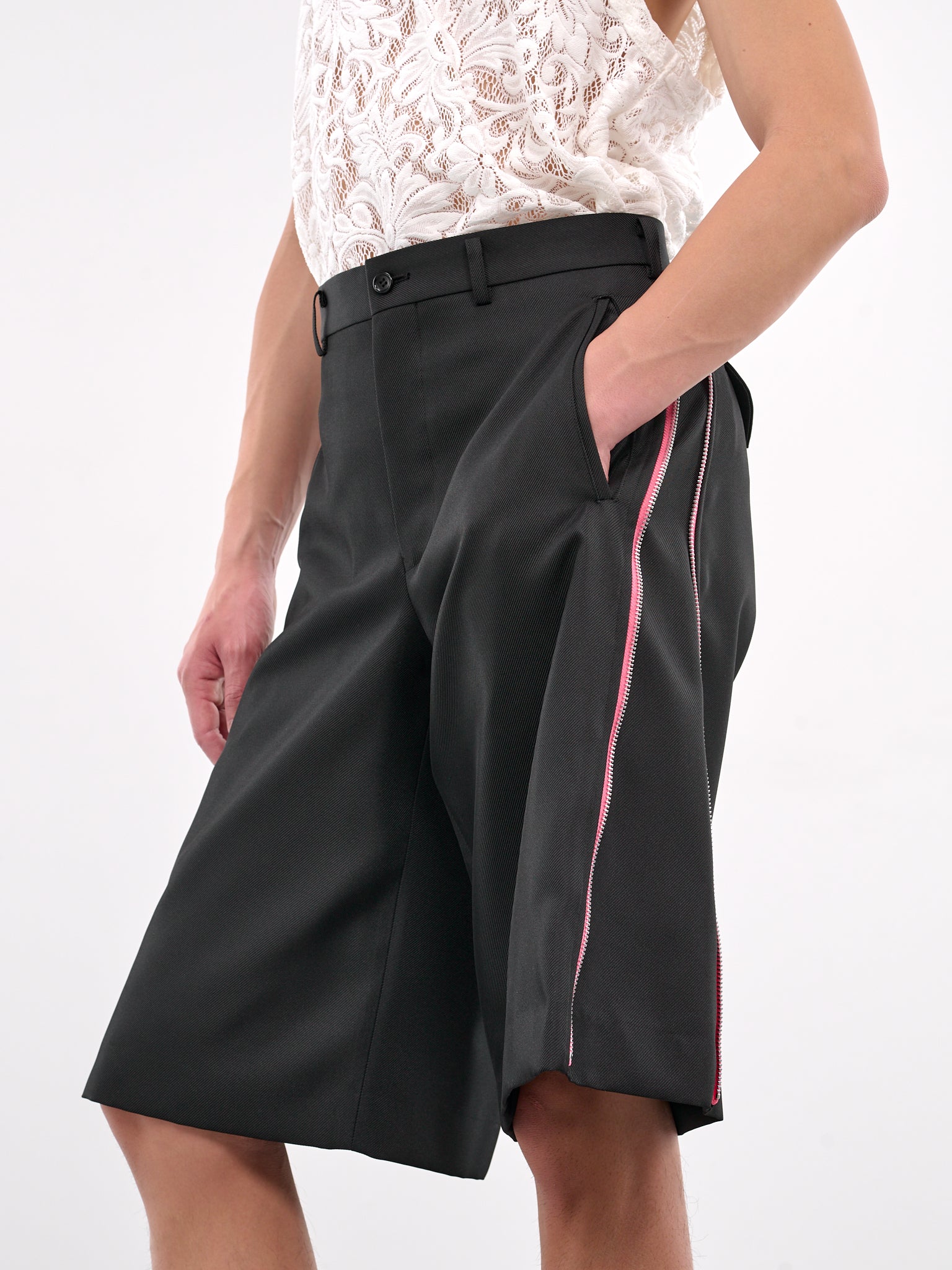 Side Zip Vent Shorts (PO-P049-BLACK)