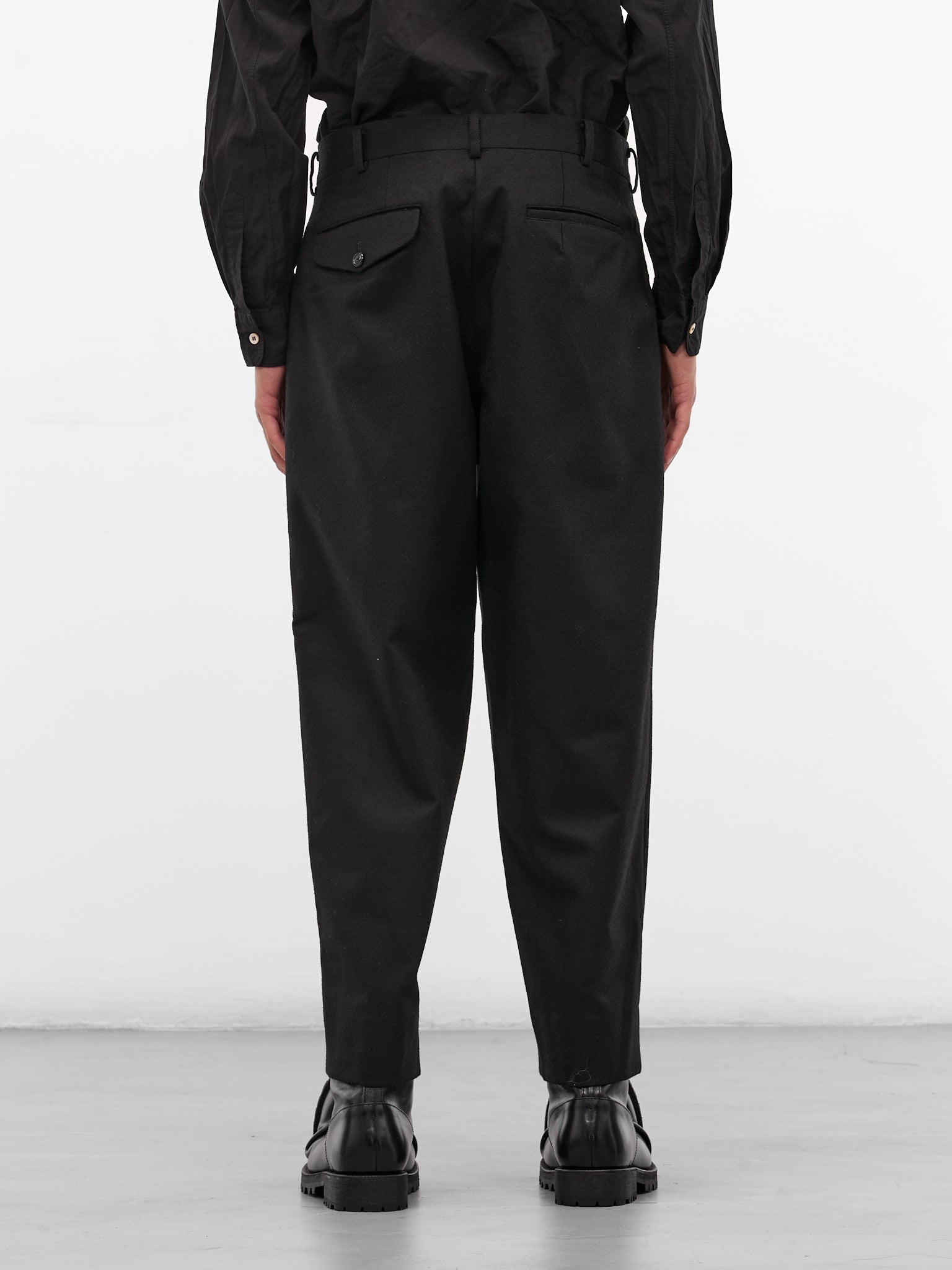 Black Wool Gabardine Pleated Trousers (PP-P032-W25-BLACK)