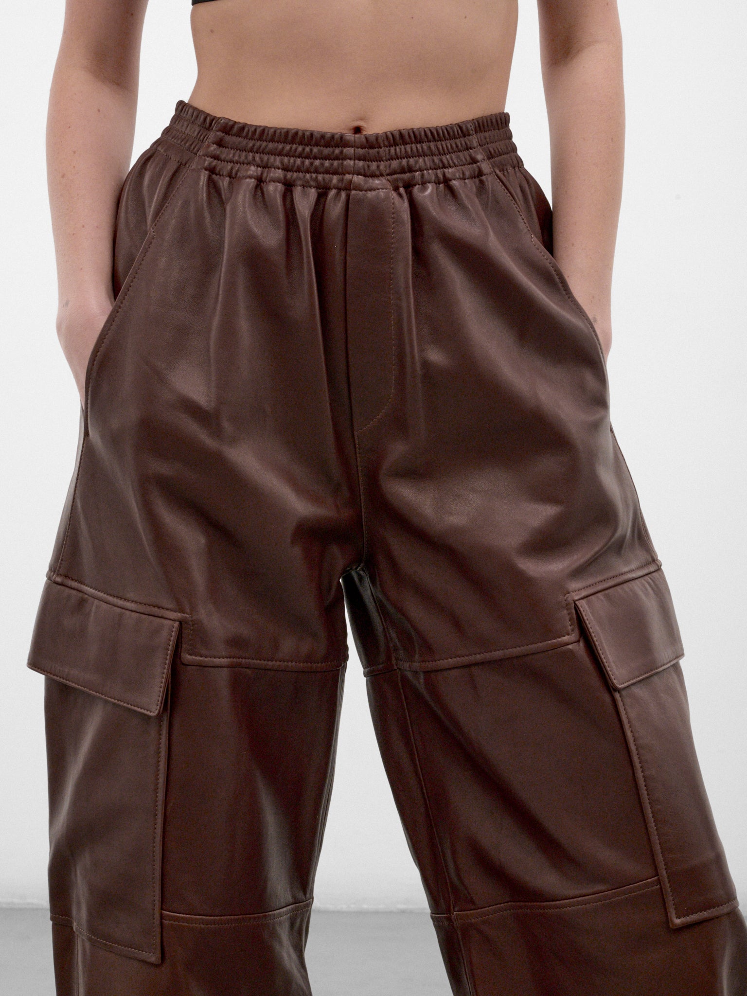 Chestnut Lamb Soft Power Trousers (PPFW26PA02797-2101-CHESTNUT)