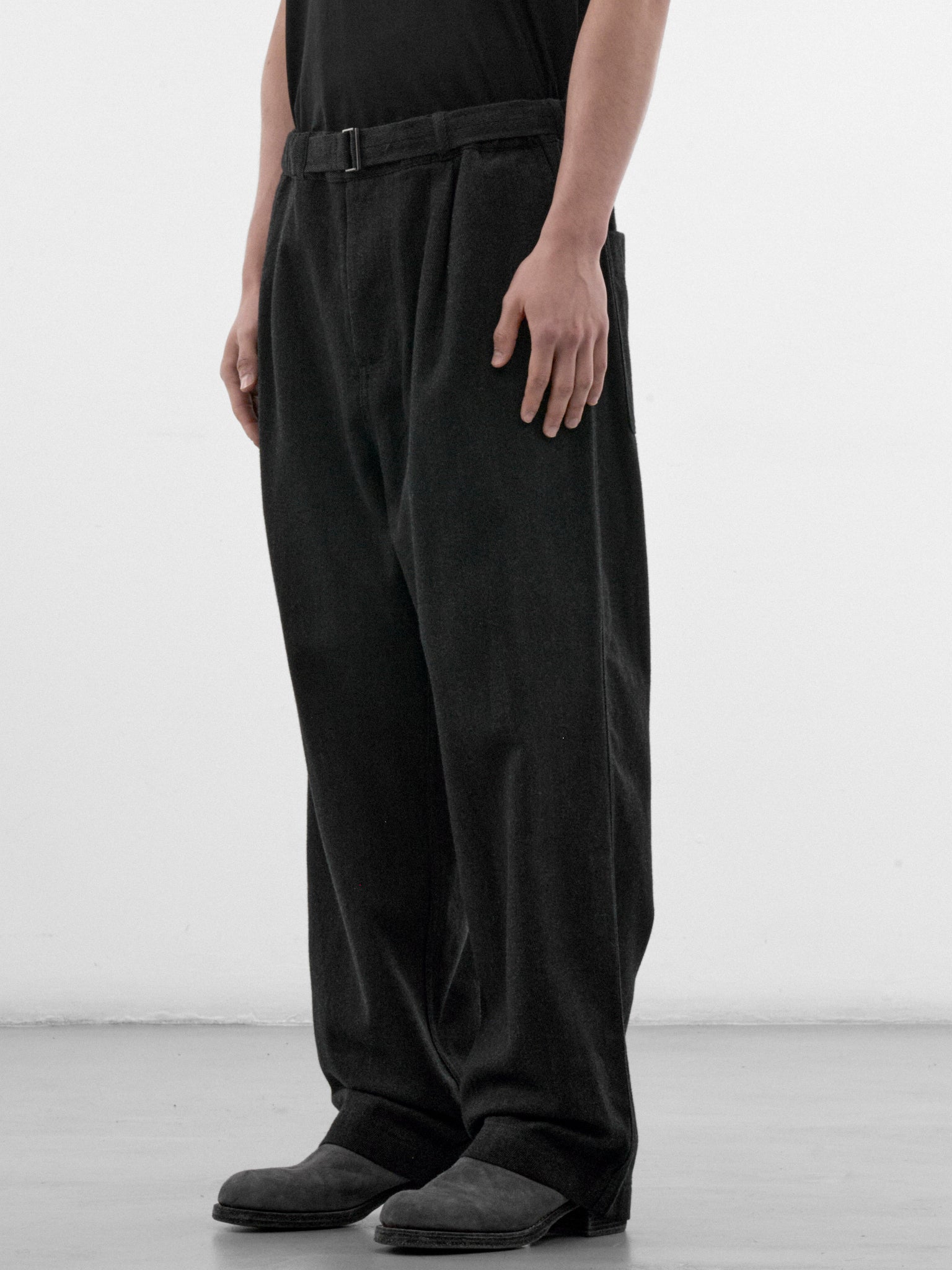 Charcoal Relaxed Climbing Trousers (PRAGLW0202-CHARCOAL-GRAY)