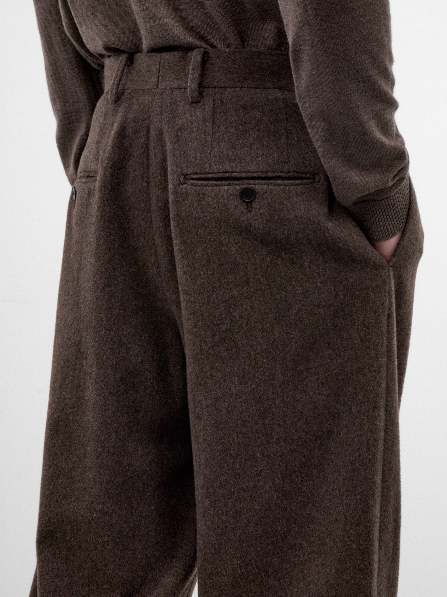 Brown Cashmere Twill Trousers (PRAGLW0400-BROWN)